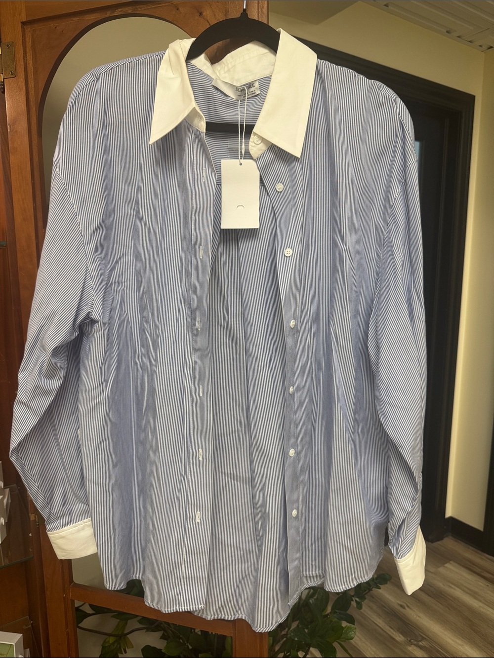 Rue Sophie  Stripe Dress Shirt with White Collar
